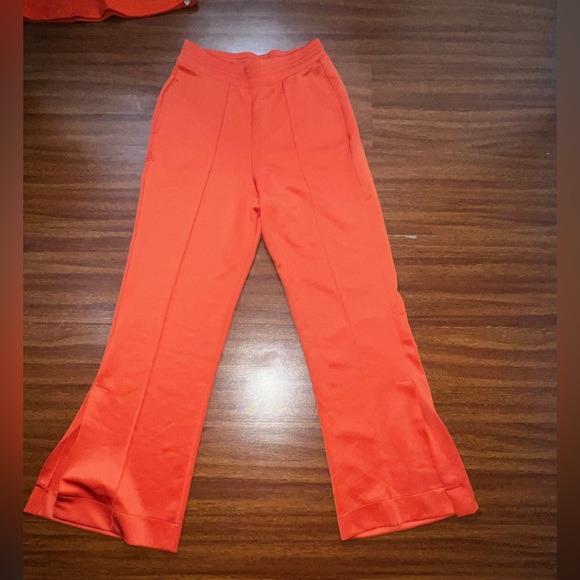 Zara Orange Wide Leg Slit Cuff High Rise Pants & Cut-Out Straight Neckline Crop - Picture 9 of 11